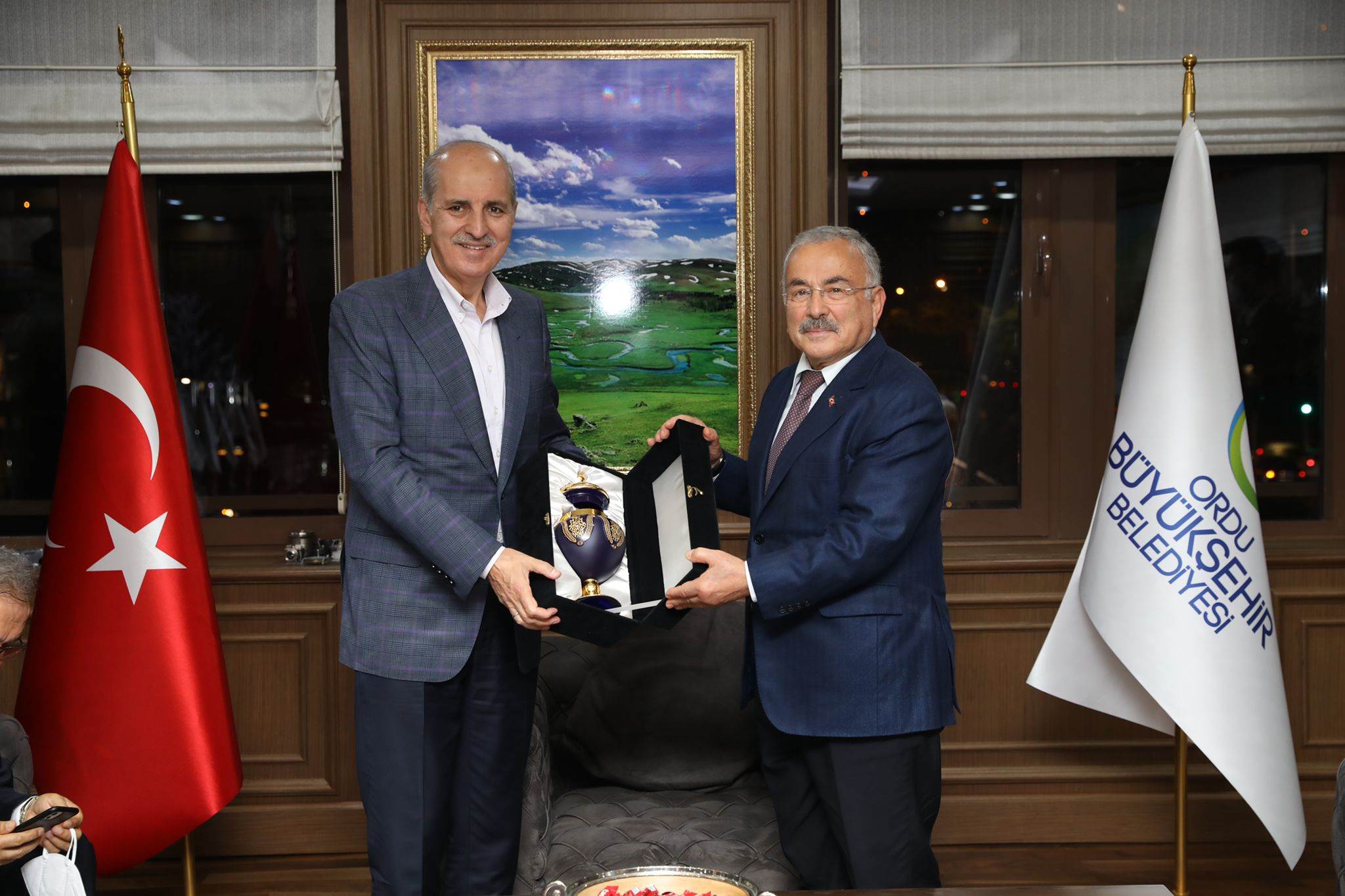 NUMAN KURTULMUŞ'TAN ORDU BÜYÜKŞEHİR BELEDİYESİ'NE ZİYARET